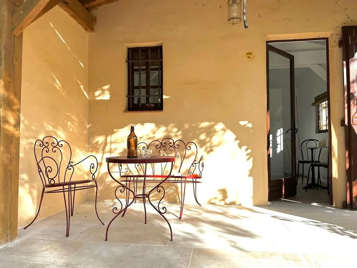 Pensionat Chambre D'Hotes Cabanon A 10 Min D'Aix-En-Provence Hotell